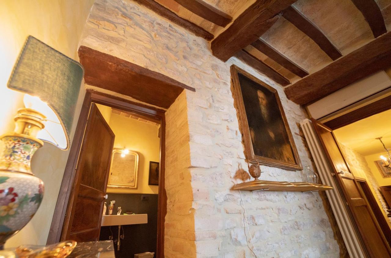 Degli Alessandri House Sassoferrato Exteriör bild